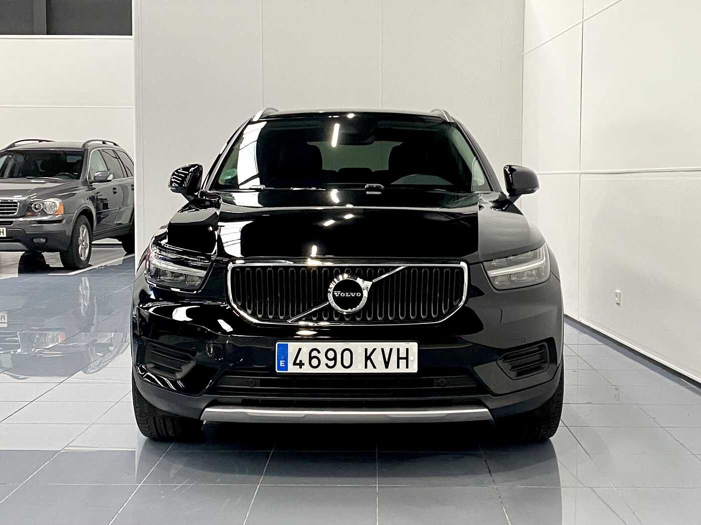 Volvo  XC40 D4 AWD Momentum Automático